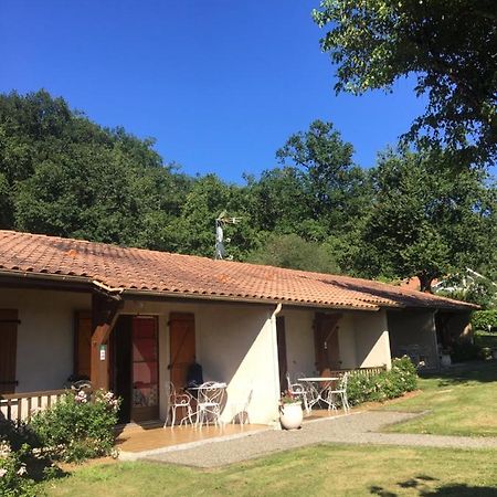 Bungalows Les Thuyas Эжени-ле-Бен Экстерьер фото